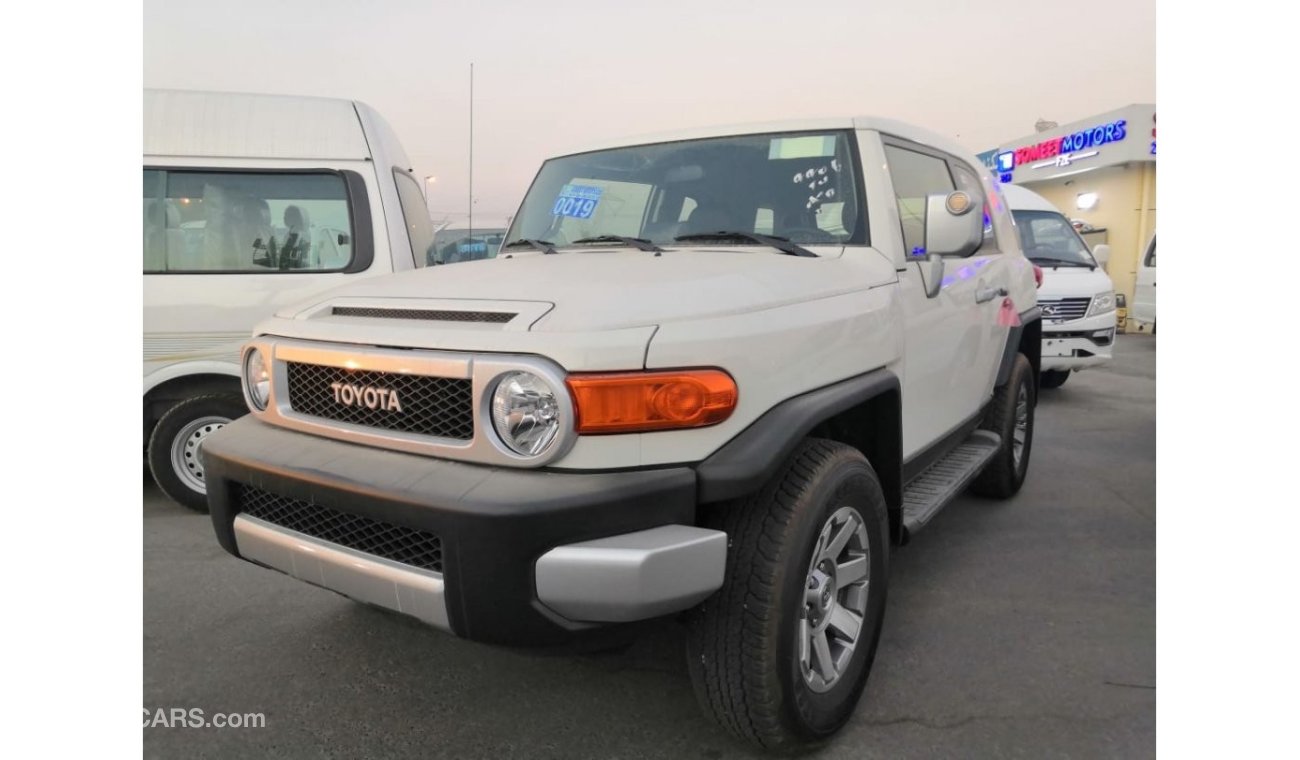 Toyota FJ Cruiser 2021