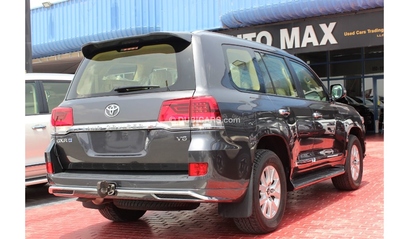 Toyota Land Cruiser (2017) GXR V6, GCC