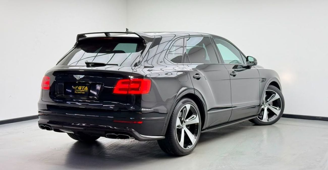 Bentley Bentayga STD 2018 Bentley Bentayga V8, Full Service History, Fully Loaded, Excellent Condition, Japanese