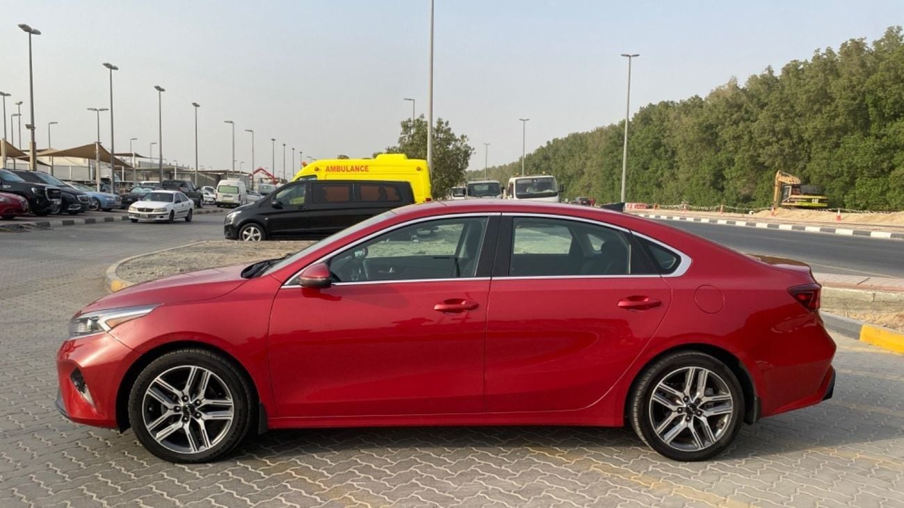 Kia Forte GT LINE (NON GCC) 2.0L V4