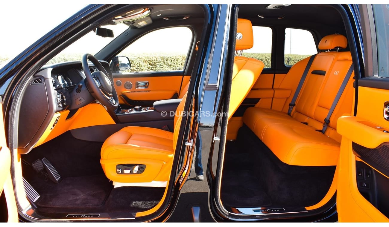 Rolls-Royce Cullinan BLACK BADGE SUV/AWD. Local Registration +10%
