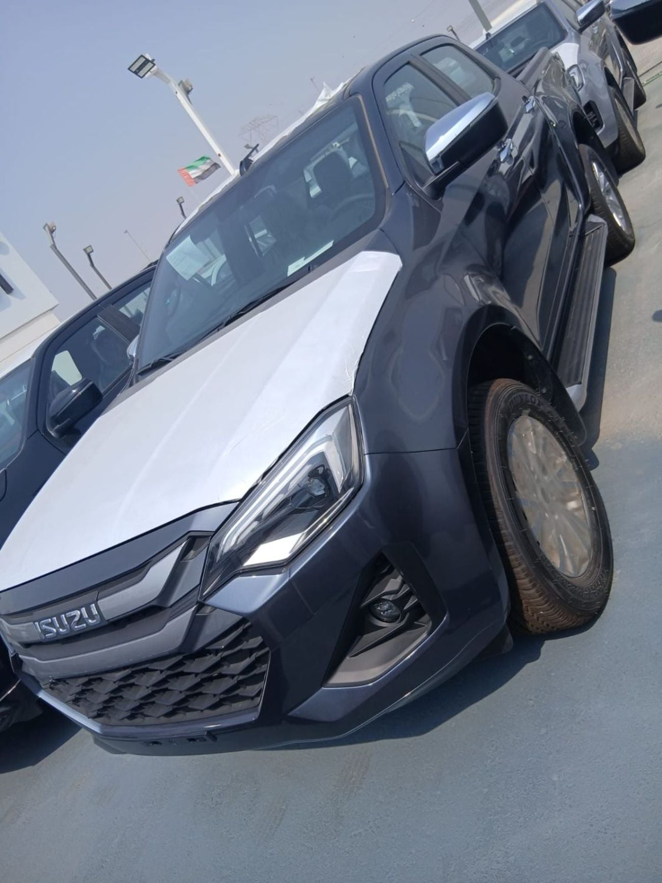 إيسوزو D ماكس