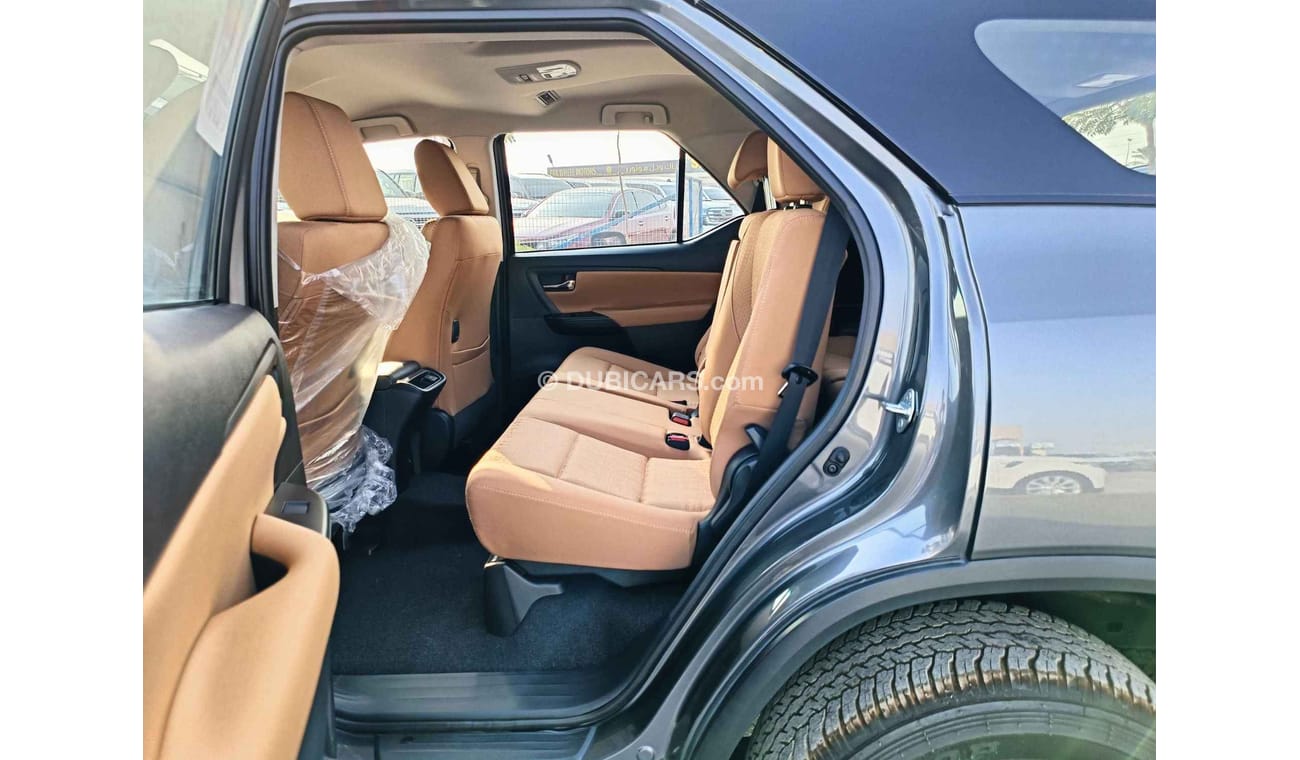 Toyota Fortuner 2.4L DIESEL / BRAND NEW CARS STOCK AVAILABLE, LOWEST PRICE IN MARKET (CODE # 32697)