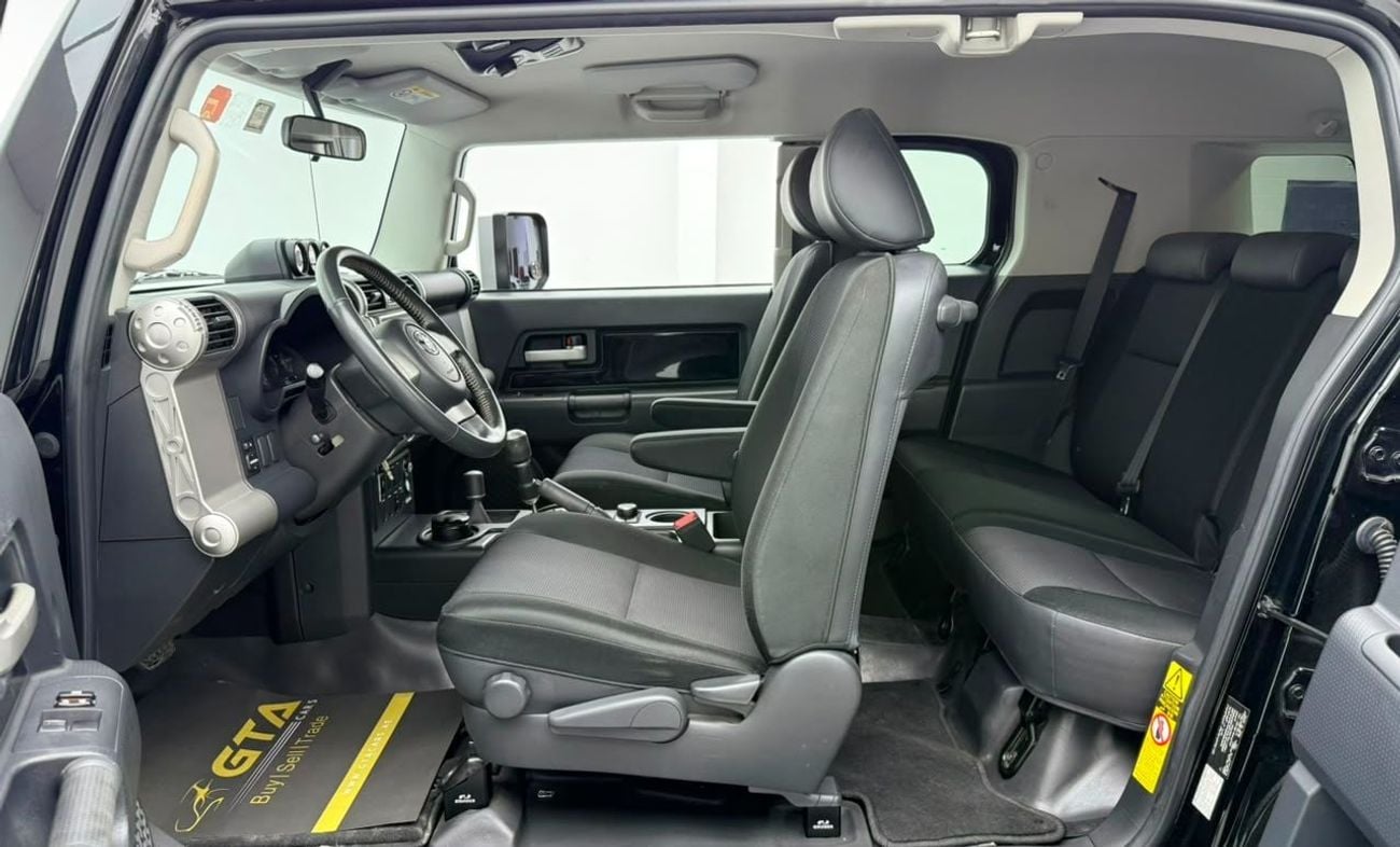 Toyota FJ Cruiser 2020 Toyota FJ Cruiser GXR, Warranty, Full Service History, Fully Loaded, GCC