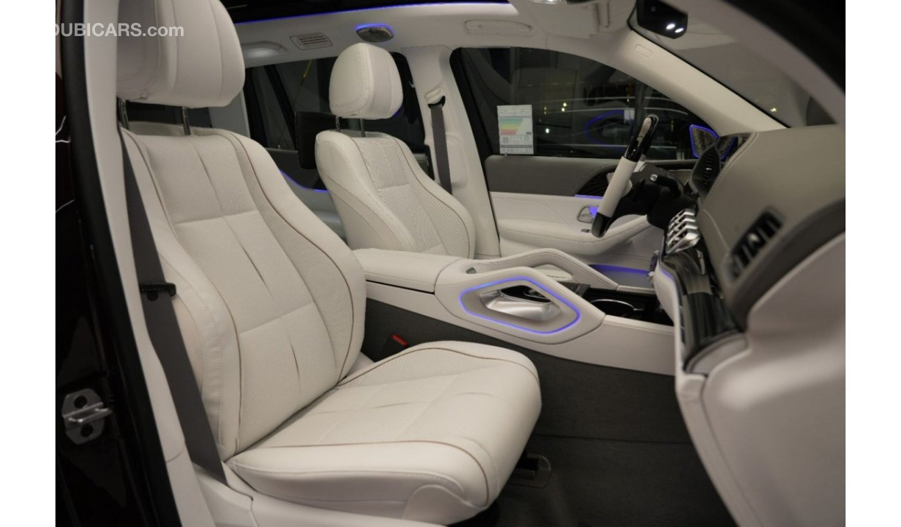 Mercedes-Benz GLS 600 GLS 600 ✔Crystal White Interior ✔Obsidian Black / Rubellite Red Exterior