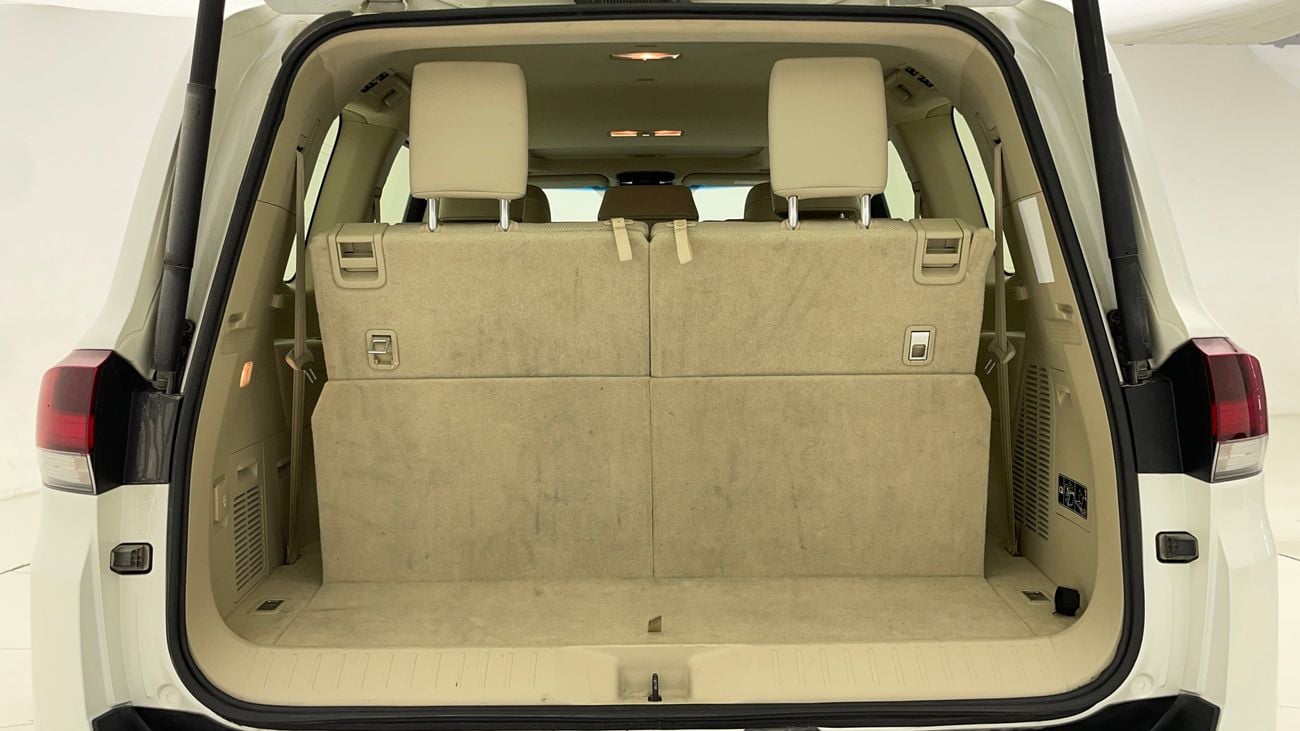 Toyota Land Cruiser GXR 4.0L 2024 GXR | AED 3348/Month | 0 DP | 30 Day Return | Warranty | Service History