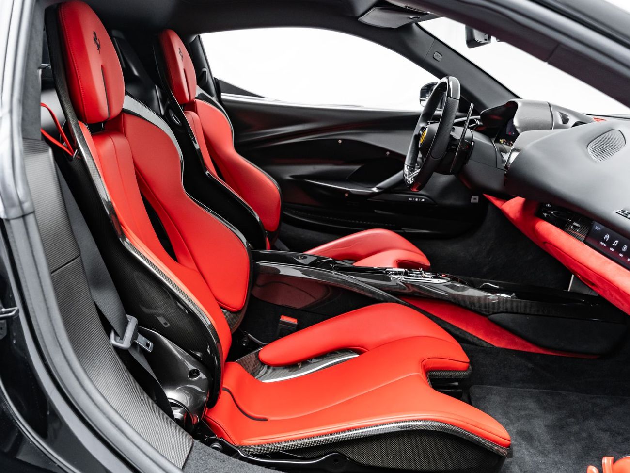 فيراري 296 GTB 3.0T V6 PHEV