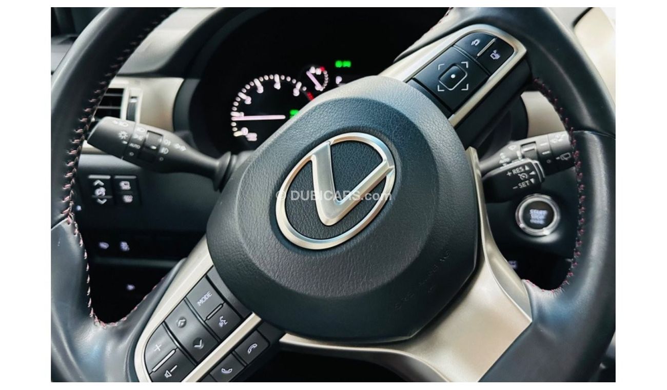 Lexus GX460 Platinum GCC .. FSH .. Original Paint .. Perfect Condition .. V8 .