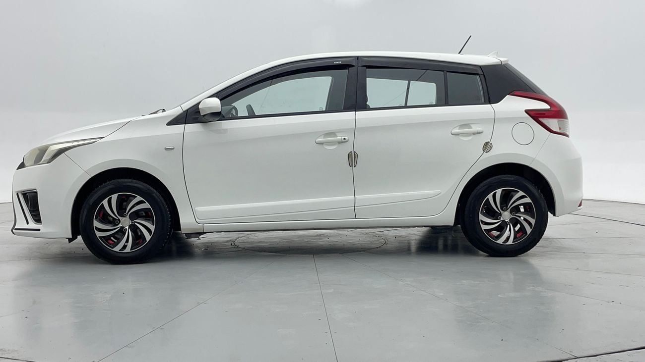 تويوتا يارس SE 1.3 | بدون دفعة مقدمة | اختبار قيادة مجاني للمنزل