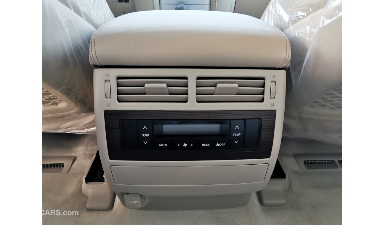 Toyota Land Cruiser 4.6L PETROL, 20" ALLOY RIMS, PUSH START, COOL BOX (CODE # VXR02)