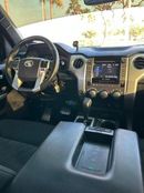 Toyota Tundra Crewmax SR5 5.7L