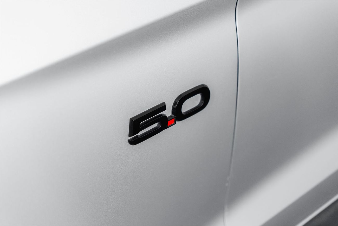 Ford Mustang GT Premium 5.0L V8