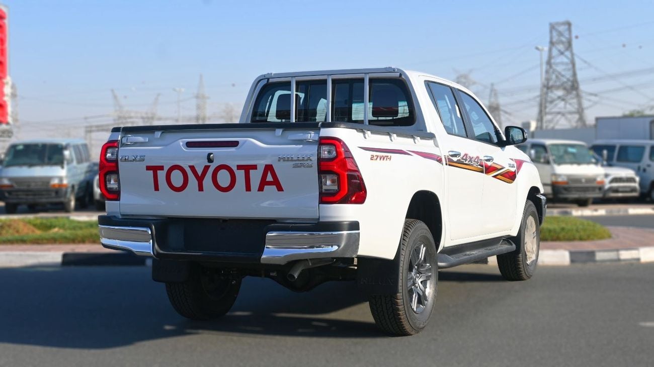 تويوتا هيلوكس Toyota Hilux 2025 2.7L Petrol pick-up 4WD