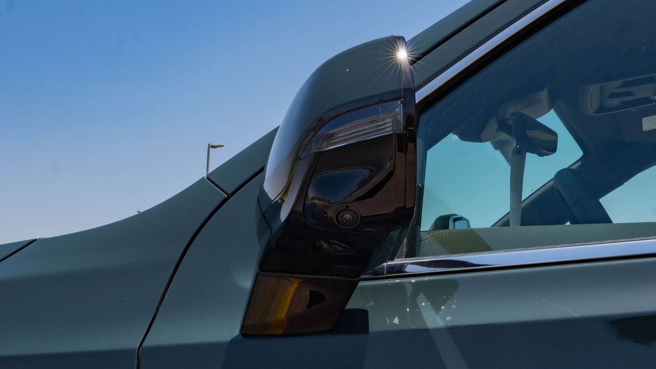 كاديلاك إسكالاد 2026 Cadillac Escalade Premium Luxury 6.2L V8 AT Petrol