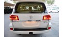 Toyota Land Cruiser 5.7 VX V8 - Model 2017 - White/Beige Interior