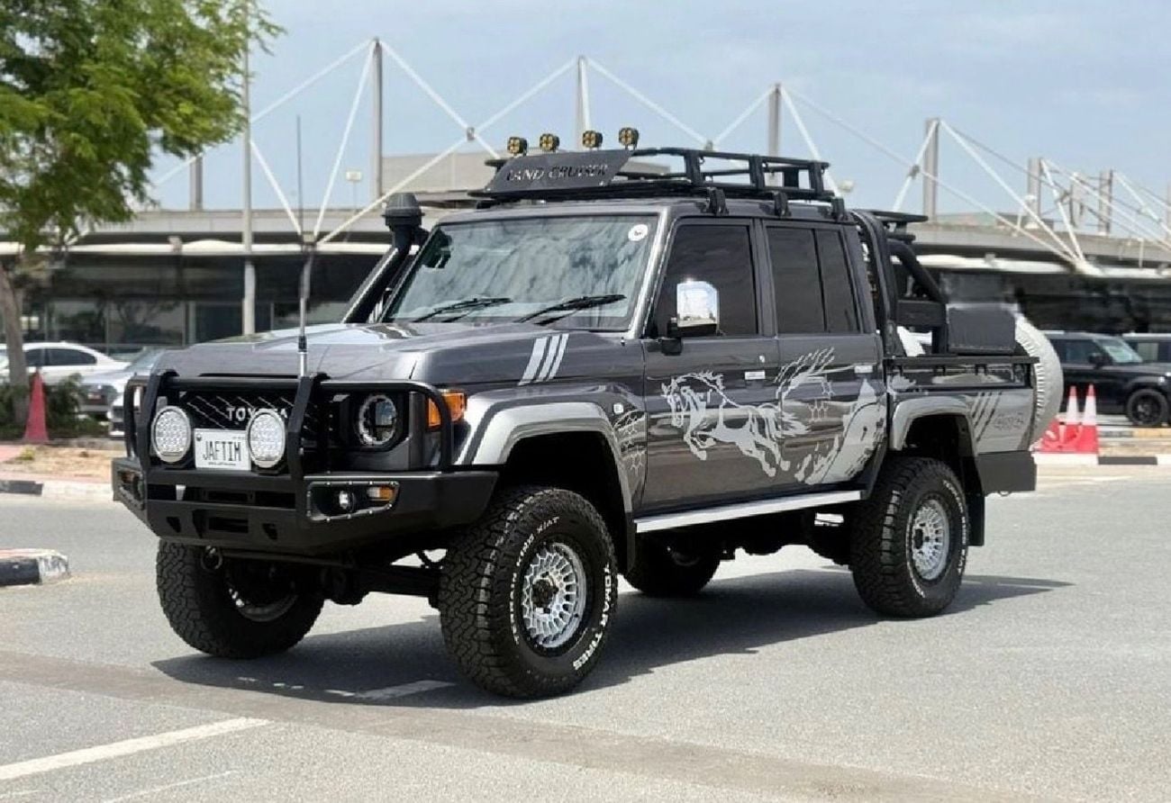 Toyota Land Cruiser Pick Up