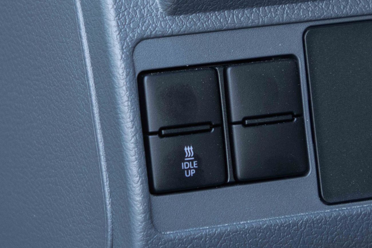 Toyota Land Cruiser 70 2024 Toyota Land Cruiser (LC78) 2.8 Hard Top 3DR - Beige inside Bluish Grey