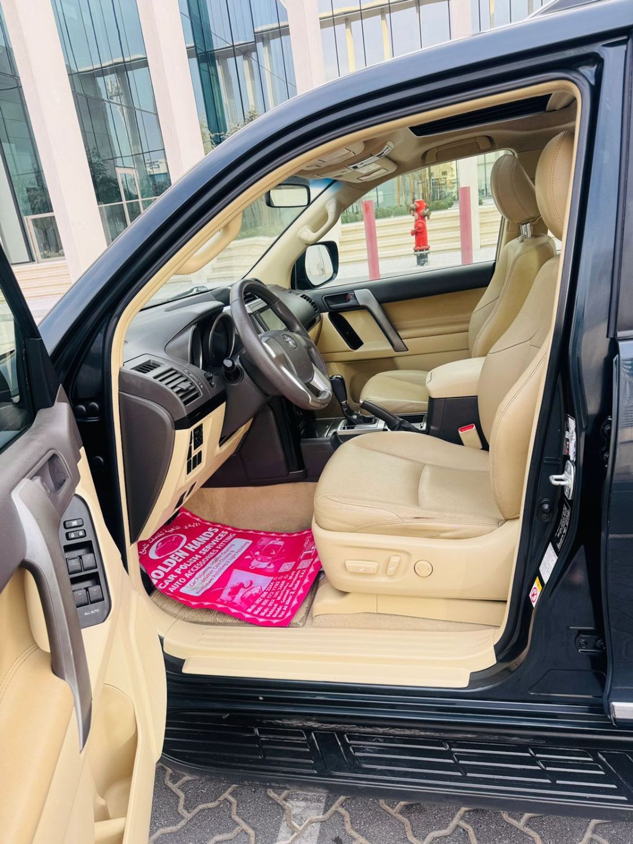 تويوتا برادو VXR 4.0L 4WD LHD-Automatic-Petrol-7 seat-5 doors