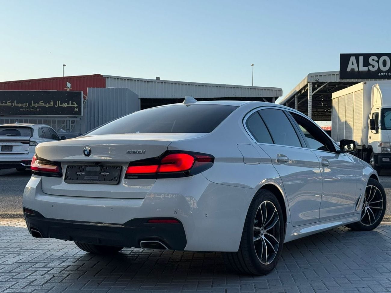BMW 520i M Sport Comfort 2.0L