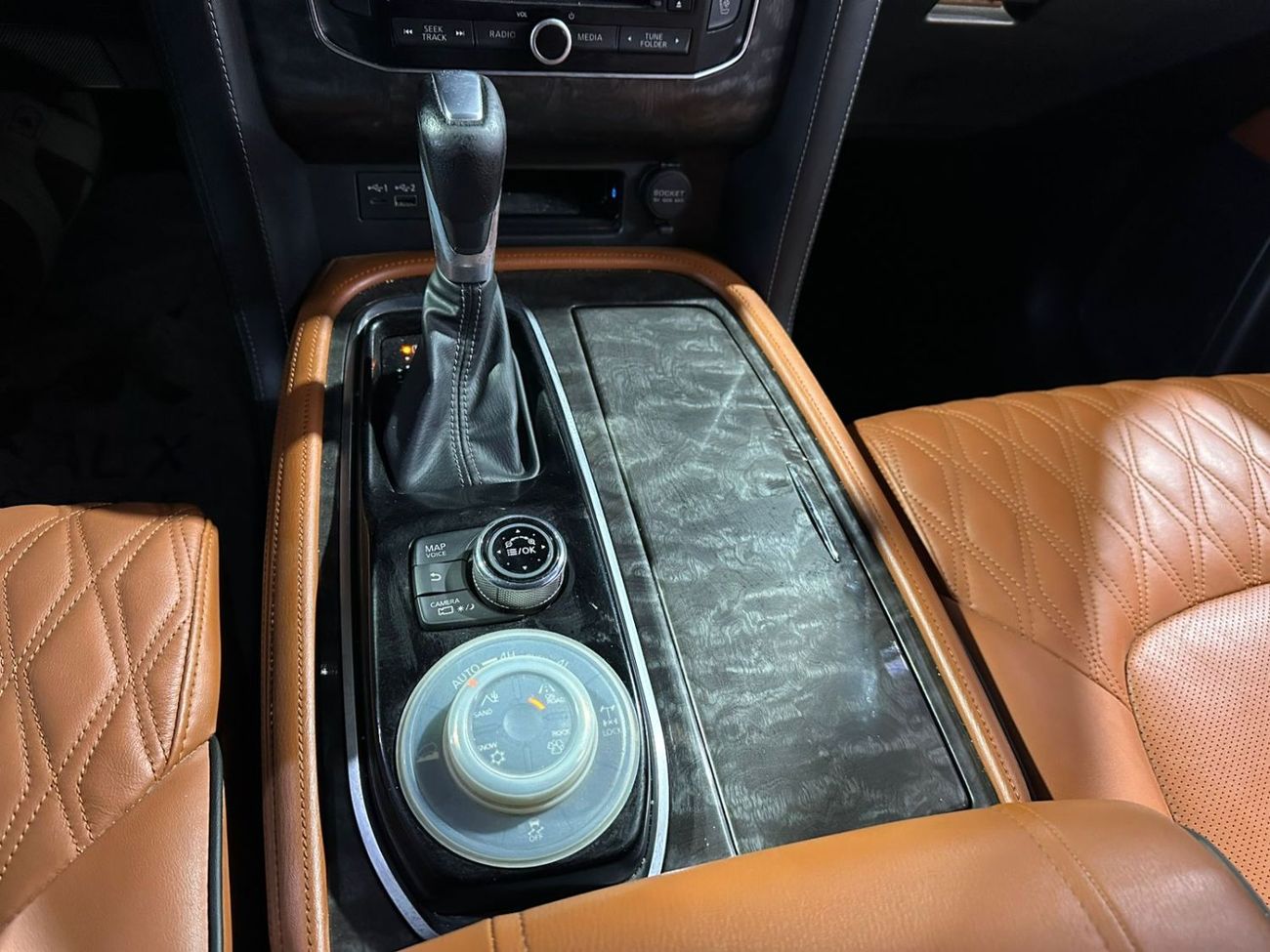 Nissan Patrol LE Platinum 5.6L