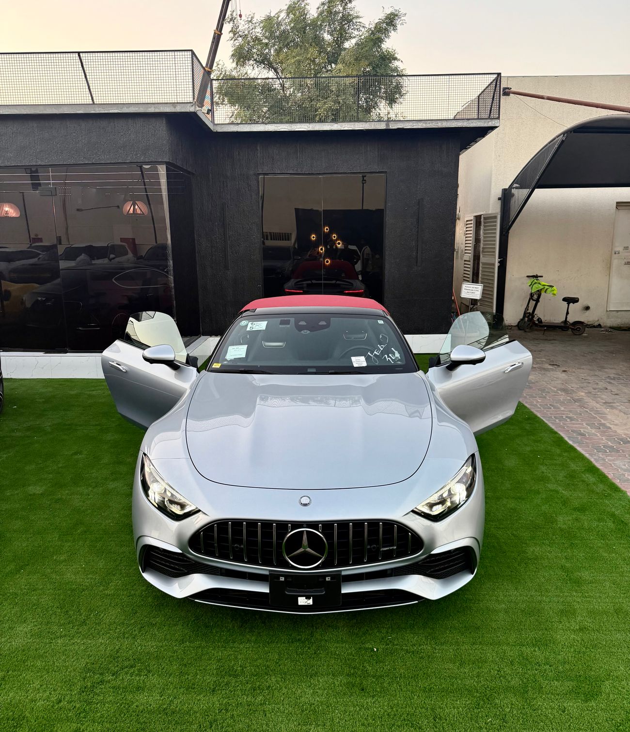 مرسيدس بنز SL 43 AMG