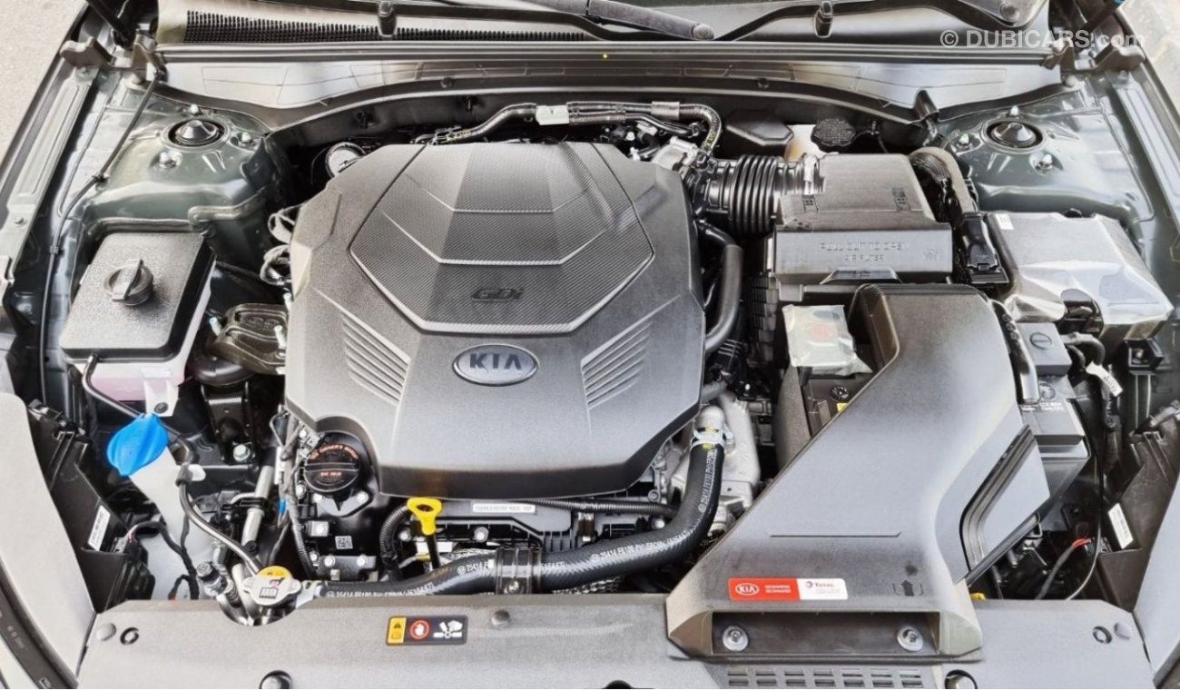 Kia Cadenza 3.3L-V6 2020 Full Option-Excellent condition