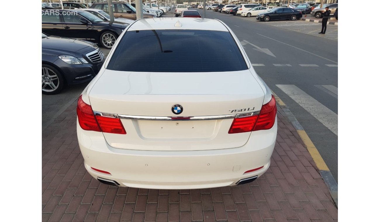 BMW 750Li Bmw 750 model 2010 GCC car prefect condition full service full option low mileage