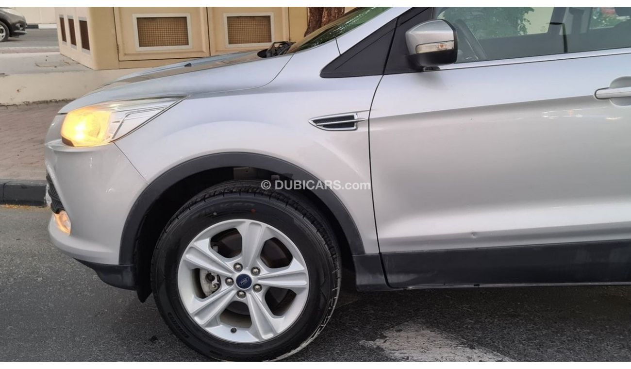 Ford Escape Ford Escape SE Ecoboost 2016 GCC Perfect Condition