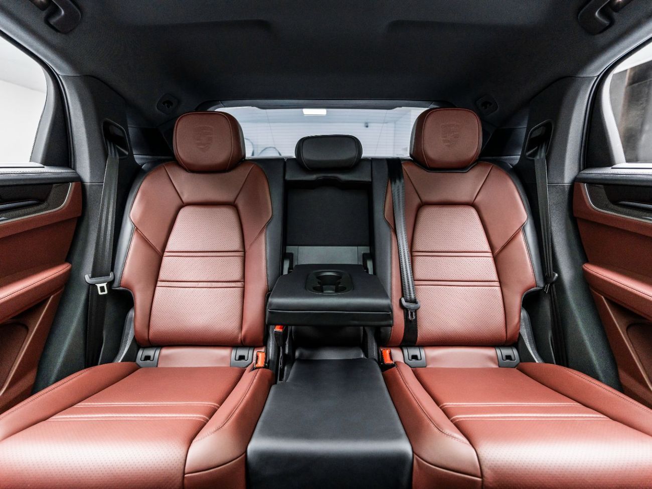 Porsche Cayenne 2024 Porsche Cayenne S Coupe, 2028 Porsche Warranty, Low KMs, GCC