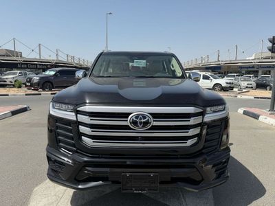 تويوتا لاند كروزر VXR
