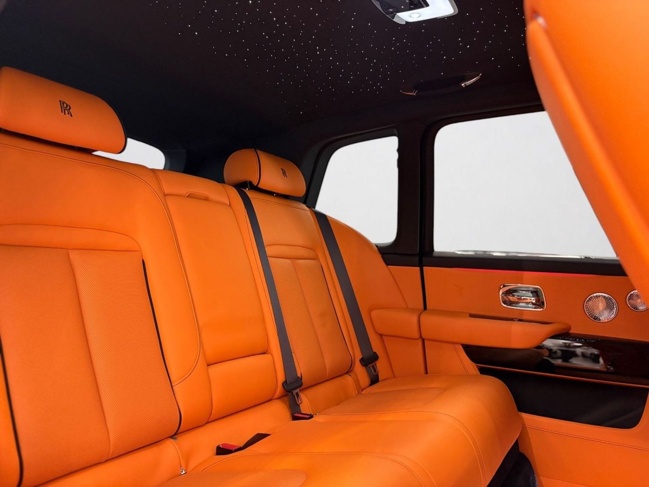 رولز رويس كولينان STD 2025 ROLLS ROYCE CULLINAN | BRAND NEW | 6.75L TWIN-TURBO V12 | 1,250 KM | NO ACCIDENT | EUROPEAN