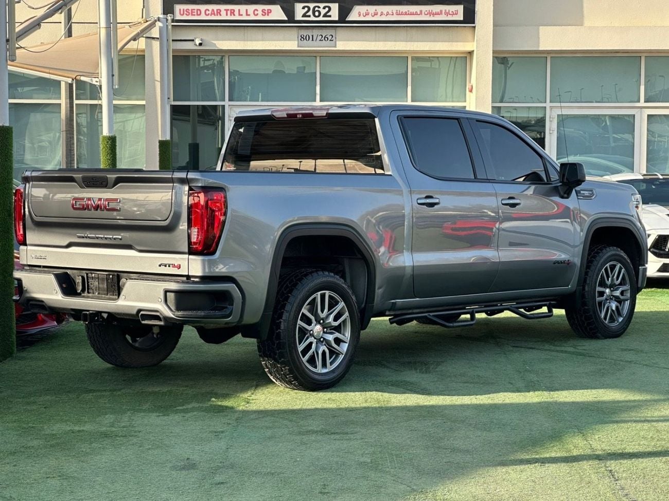 جي أم سي سييرا 1500 CREWCAB AT4