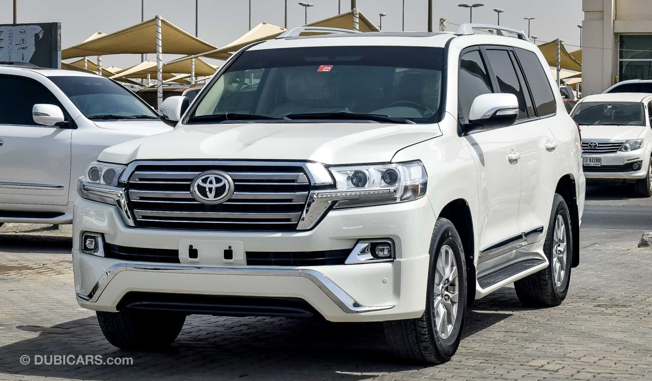 Toyota Land Cruiser GX.R V8 5.7