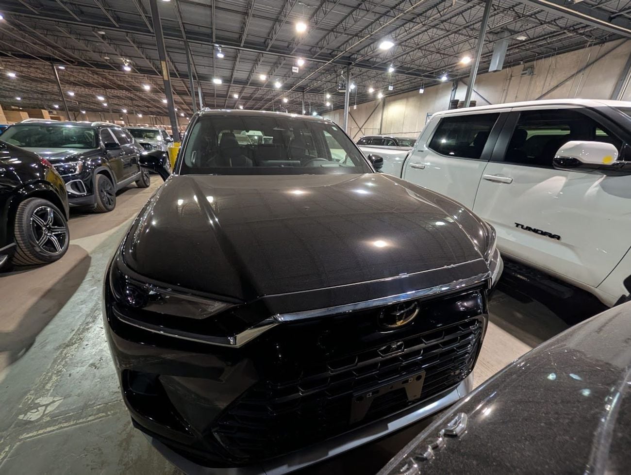 تويوتا جراند هايلاندر PLATINUM MAXX HYBRID -2.4L