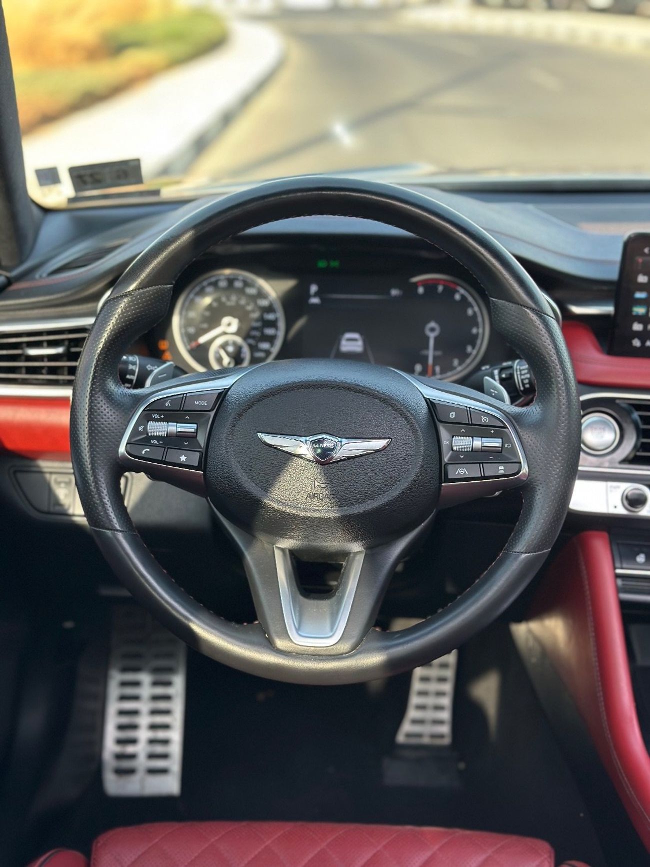 Genesis G70 Premium 3.3L AWD