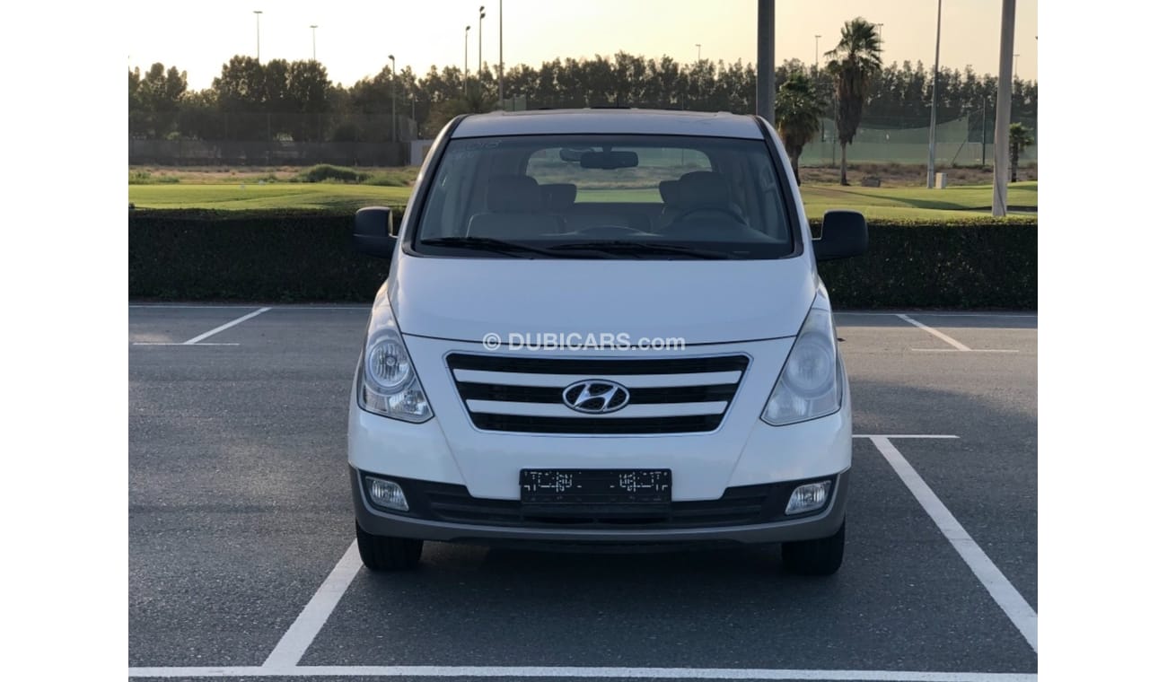 Hyundai H-1 HYUNDI H1 MODEL 2018 GCC CAR PERFECT CONDITION INSIDE AND OUTSIDEf  FULL OPTION PANORAMIC ROOF LEATH