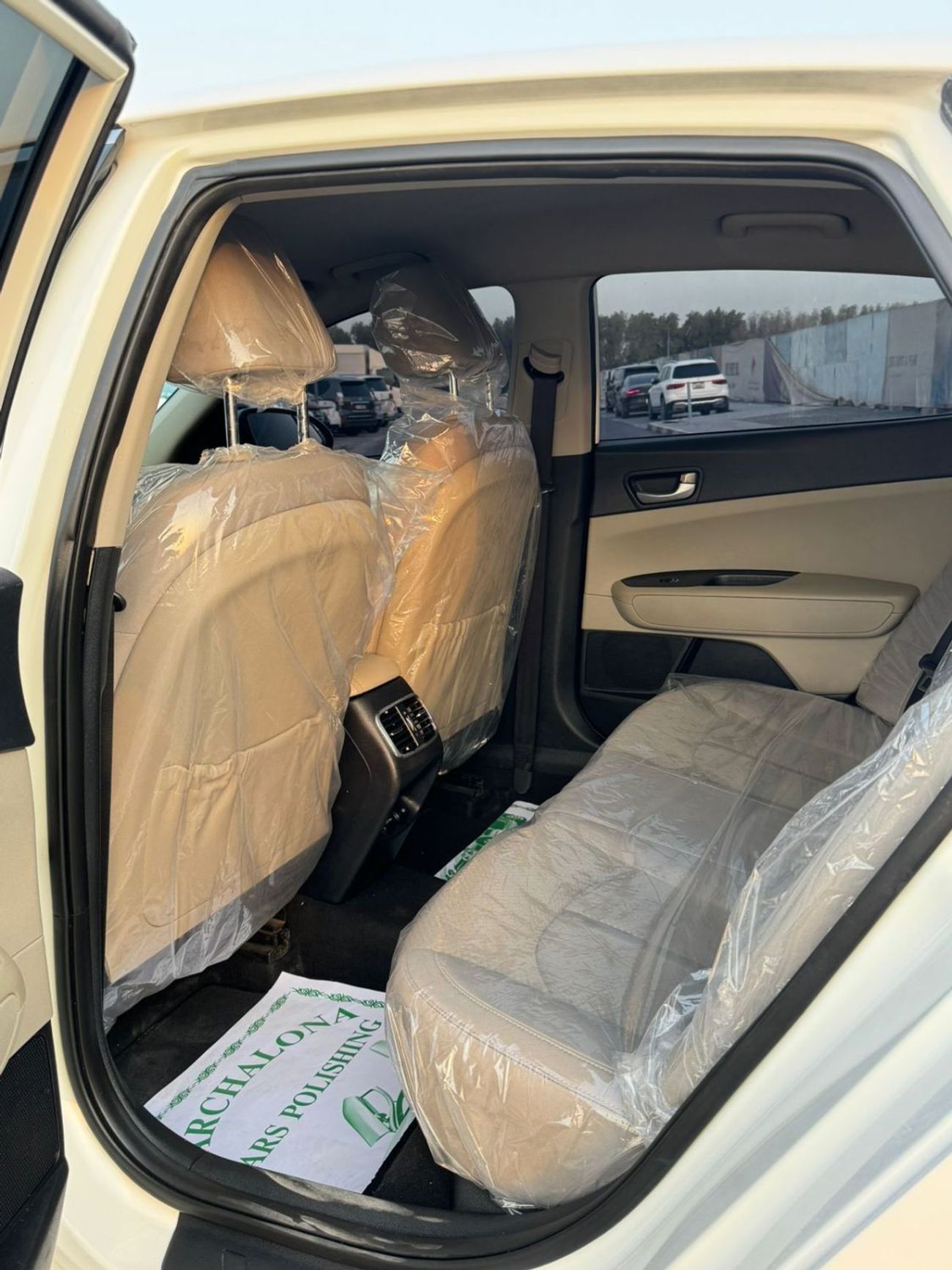 Kia Optima EX 2.4L (185 HP) perfect inside & outside