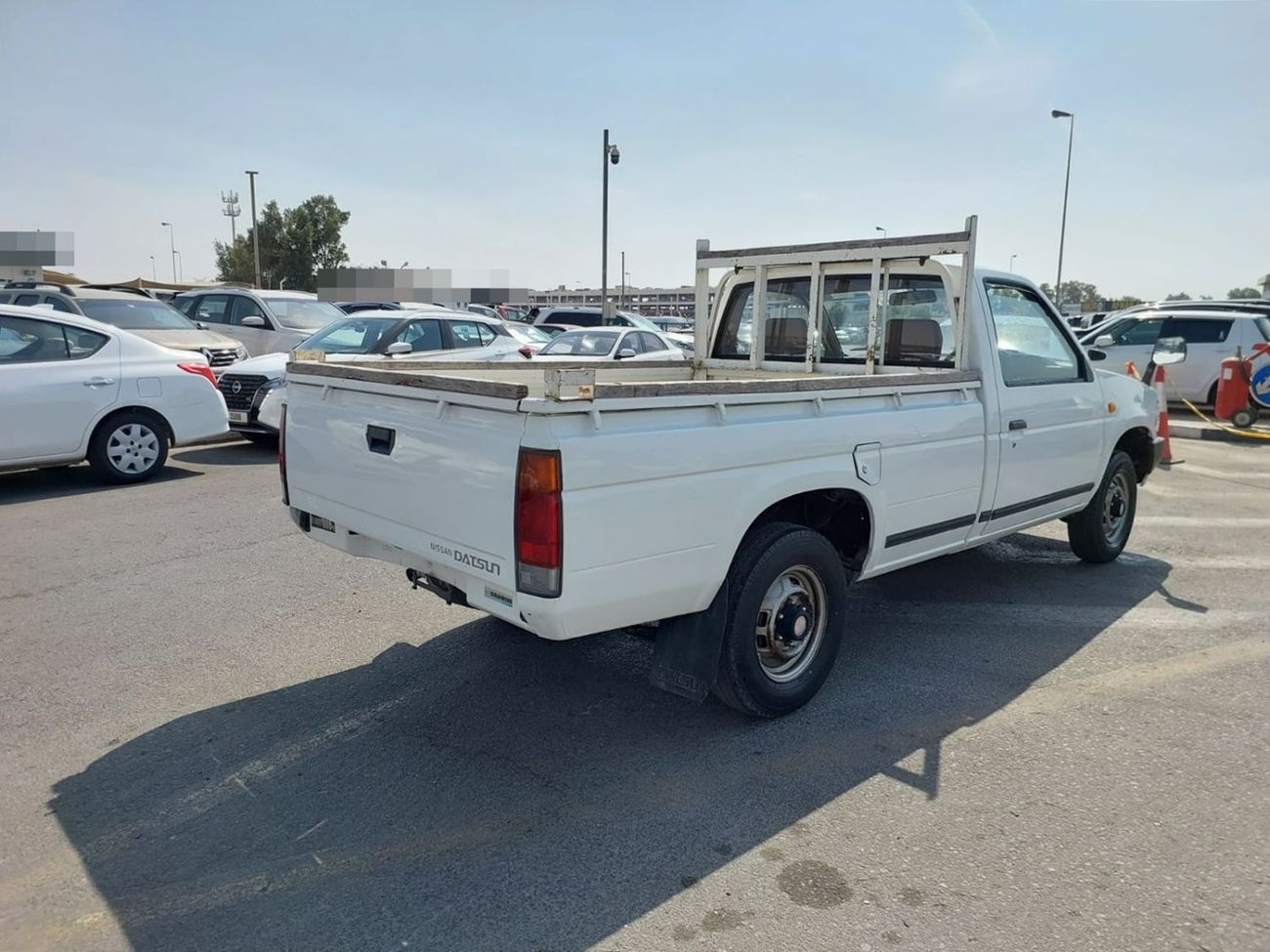 Nissan Pickup NISSAN DATSUN PICKUP RHD 1986 MODEL 1.6 L PETROL MANUAL(PM02298)