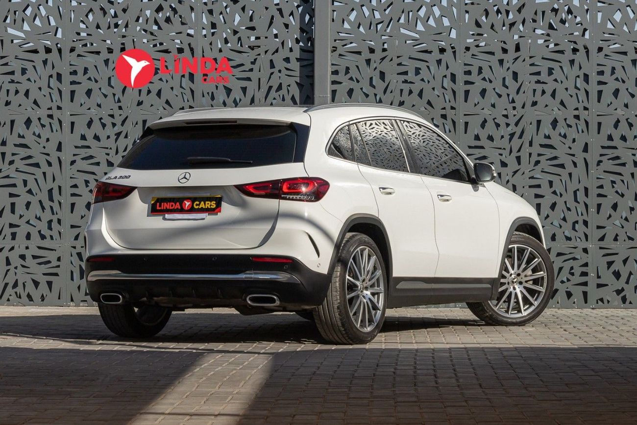 Mercedes Benz GLA 200