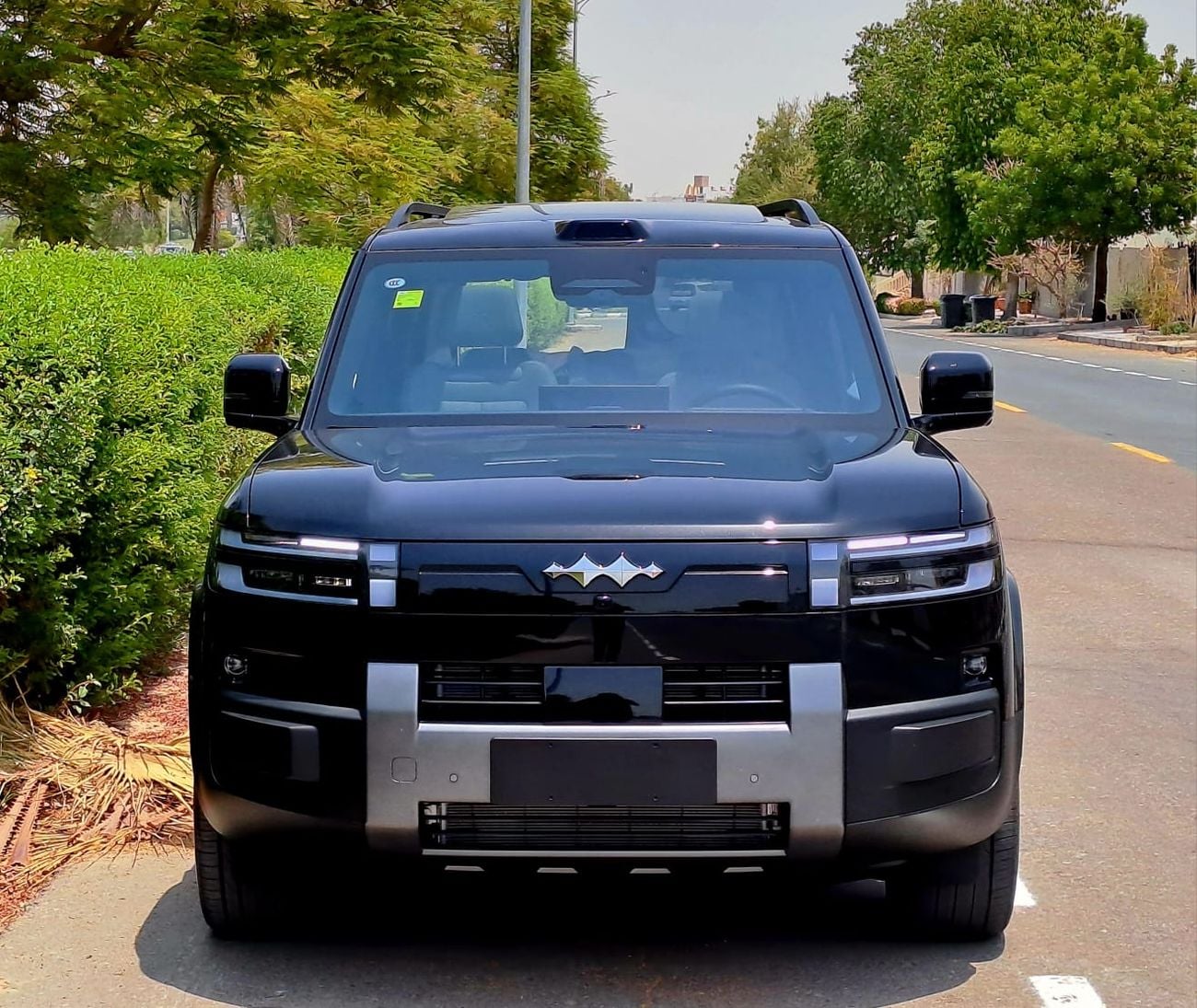 BYD Leopard 7 STD  (NON GCC) 2026 – Ultra 4wd 190km (Full Option) | Plug-in Hybrid (2477/-Monthly)