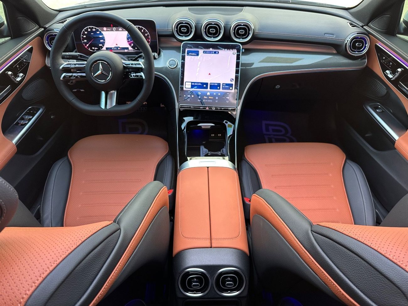 مرسيدس بنز C 200 Premium 2.0L