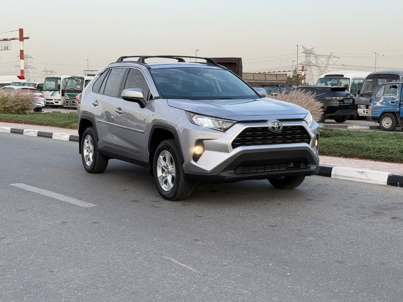 Toyota RAV4 VXR HEV 2.5L (219 HP) AWD