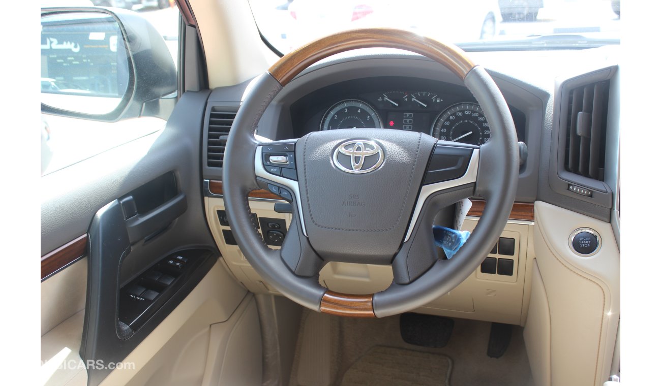 Toyota Land Cruiser (2018) EXR V6, Inclusive VAT