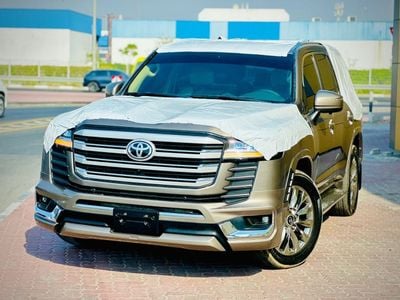 Toyota Land Cruiser 2016 Model Facelift to Lc300 2025 Shape Exterior and Interior Both Full Complete Upgraded with Dashb