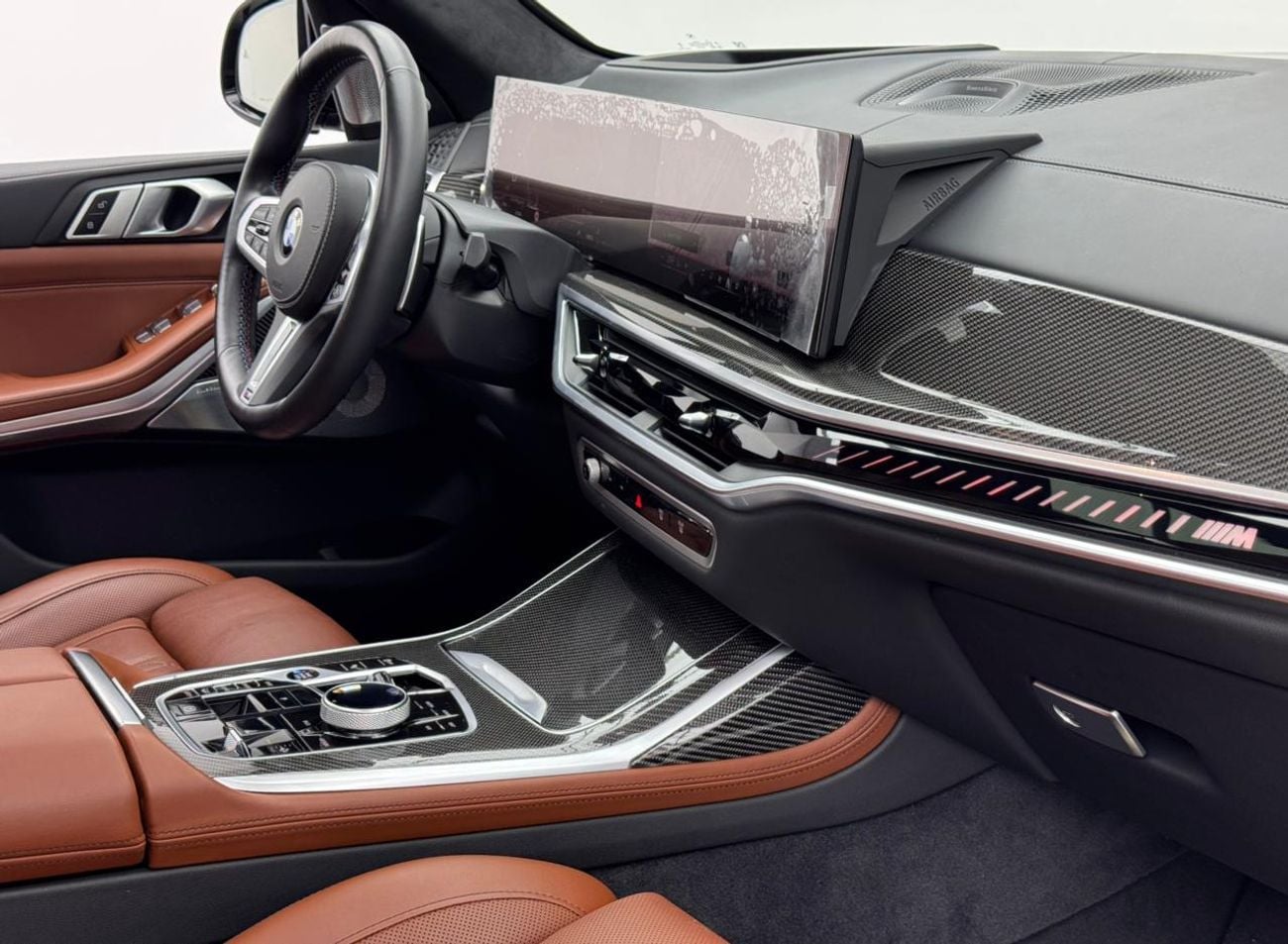 BMW X7 2024 BMW X7 M60i, 2029 BMW Warranty + Service Pack, Very Low Km, 7 Seater, Excellent Condition, GCC