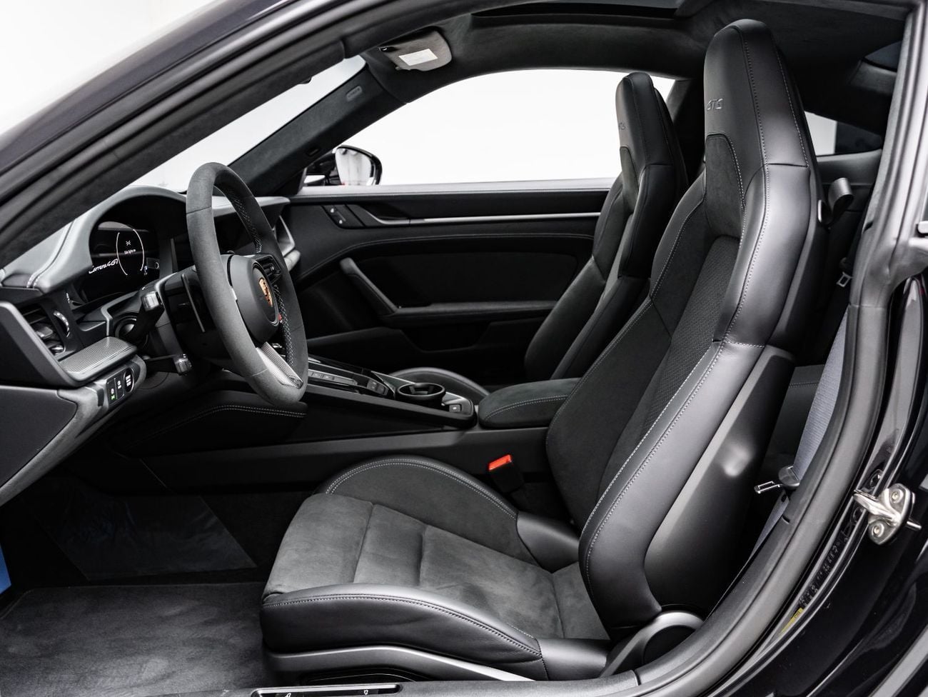 Porsche 911 SUMMER STARTS NOW | EXCLUSIVE DEAL BY BLACKLINE 2026 Porsche 911 Carrera 4 GTS, 2030 Porsche Warrant