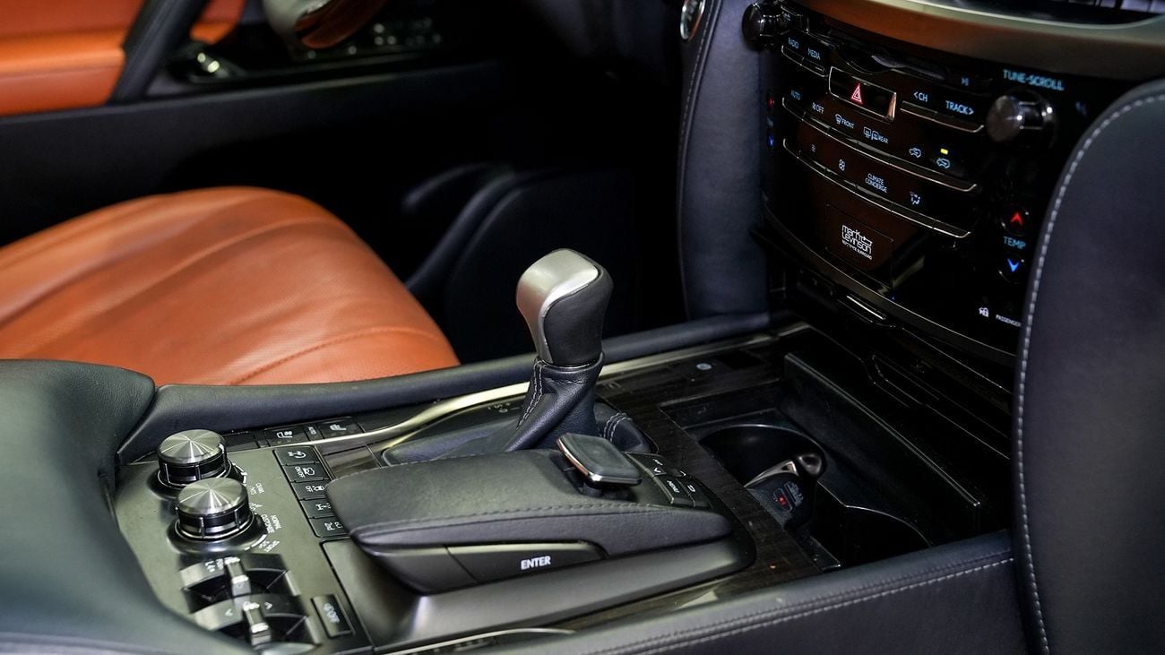 لكزس LX 570 Sport Platinum 5.7L