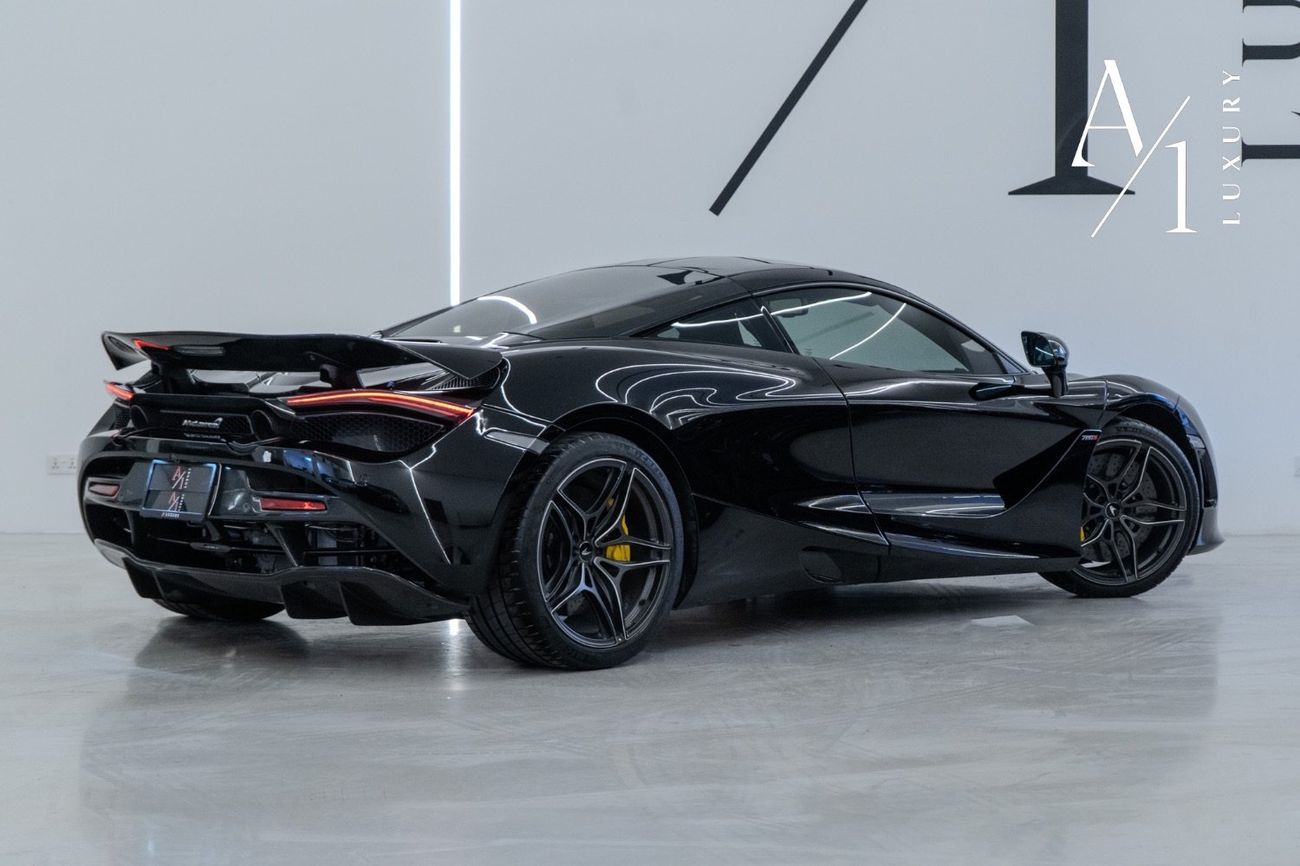 McLaren 720S 2019 Mclaren 720s MSO, Full Service History, Carbon Fibre Package, Excellent Condition, GCC Spec