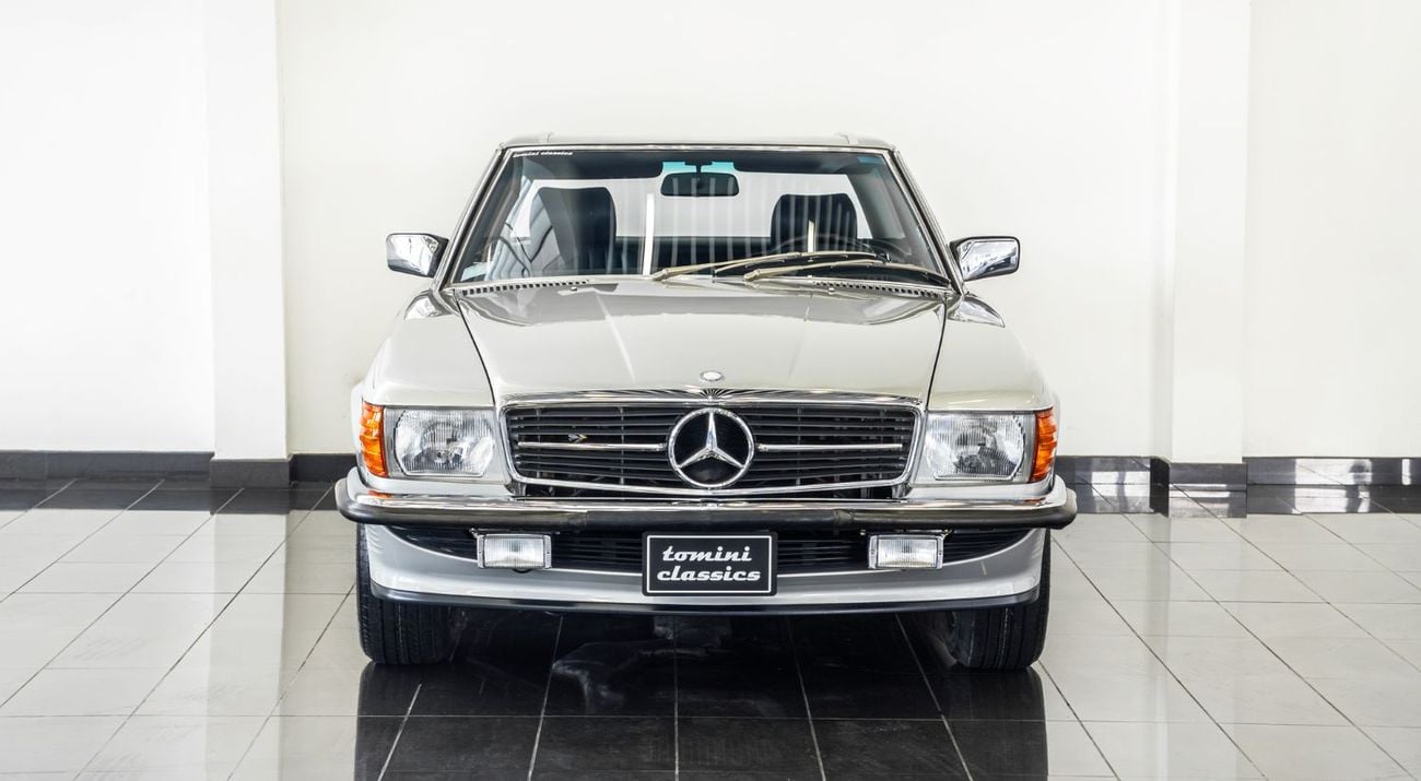 مرسيدس بنز SL 560