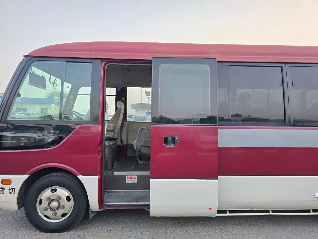 ميتسوبيشي روزا MITSUBISHI ROSA BUS RHD 2004 MODEL 5.2 L DIESEL MANUAL(PM01327)